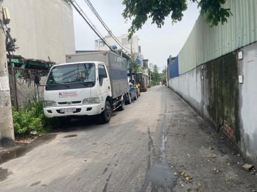 Căn hộ dịch vụ 11 phòng, hẻm xe hơi, nơi trân Long Bình Thạnh, sở hữu ngay!